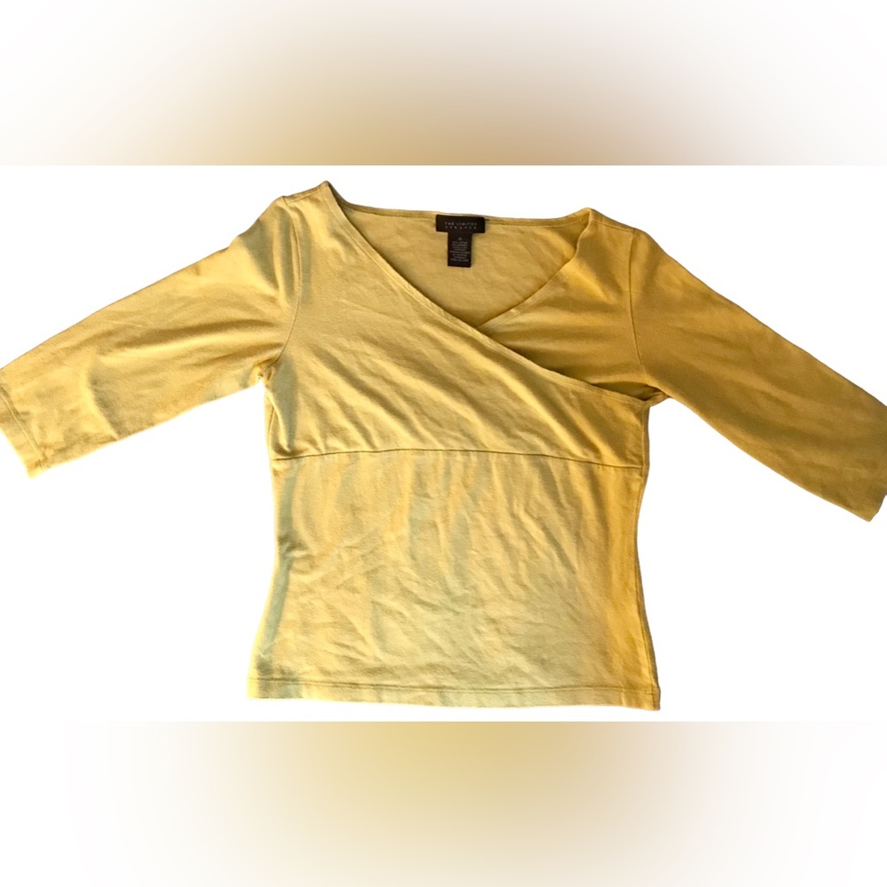 LIMITED CROSSOVER LONG SLEEVE CROPPED TOP
